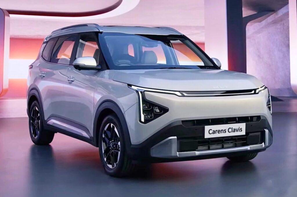 Kia Carens Clavis 2025 SUV front view parked on road
